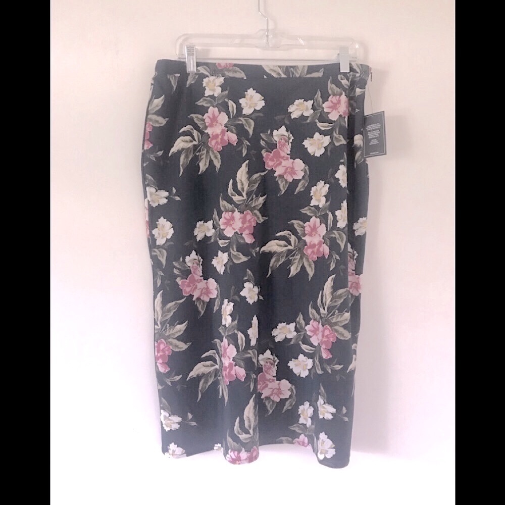 Volcom size XL midi skirt